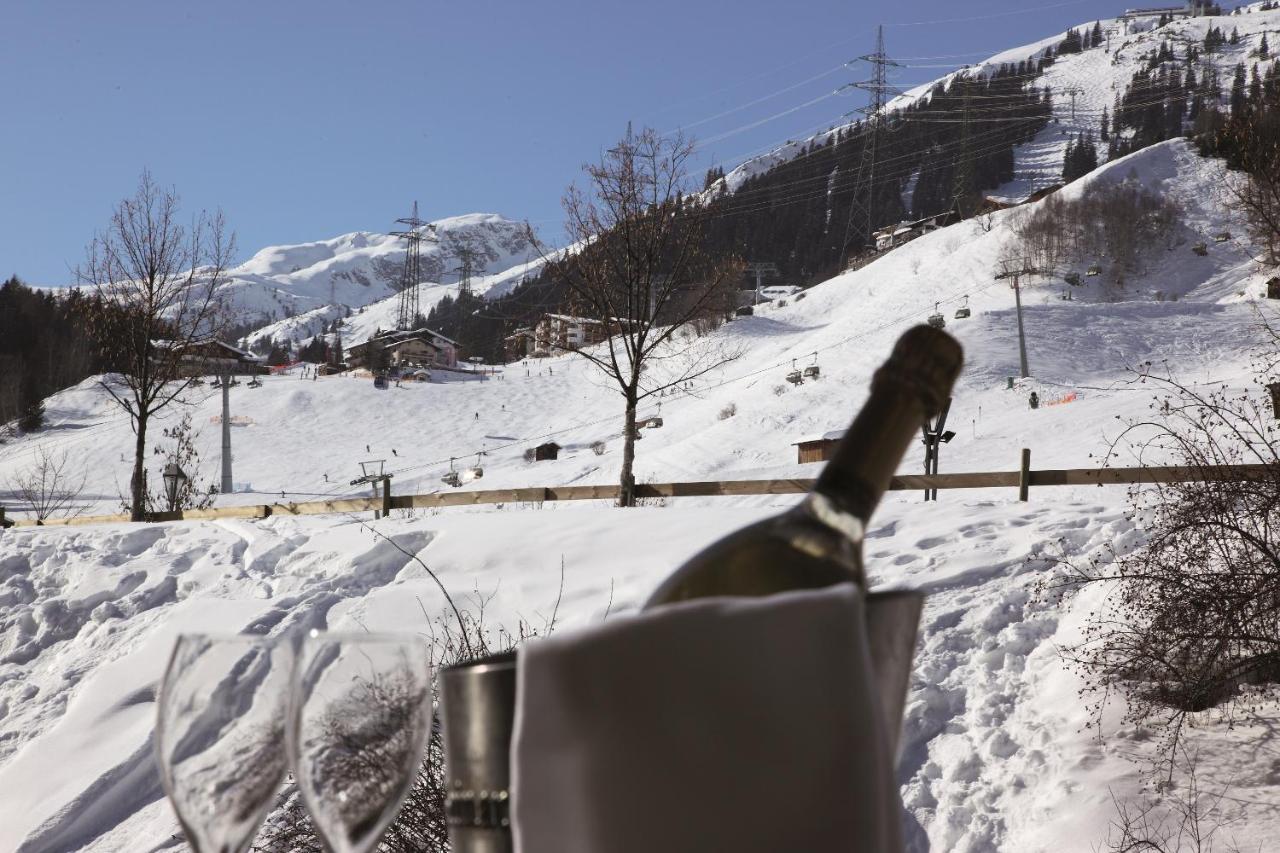 Hotel Montana St Anton am Arlberg Eksteriør billede