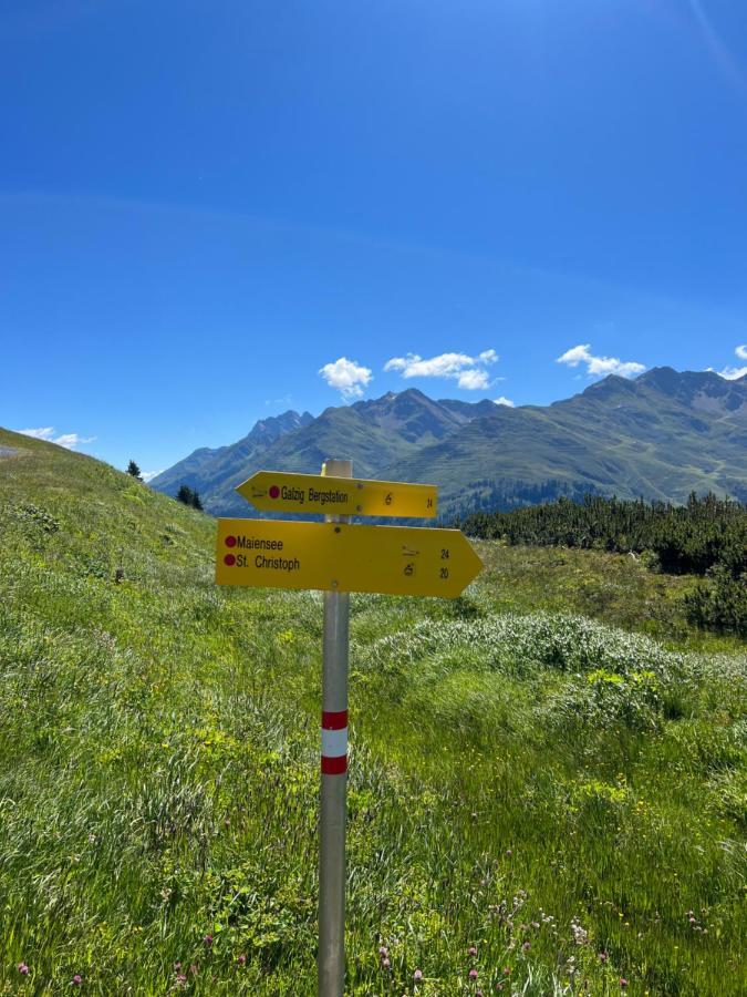 Hotel Montana St Anton am Arlberg Eksteriør billede